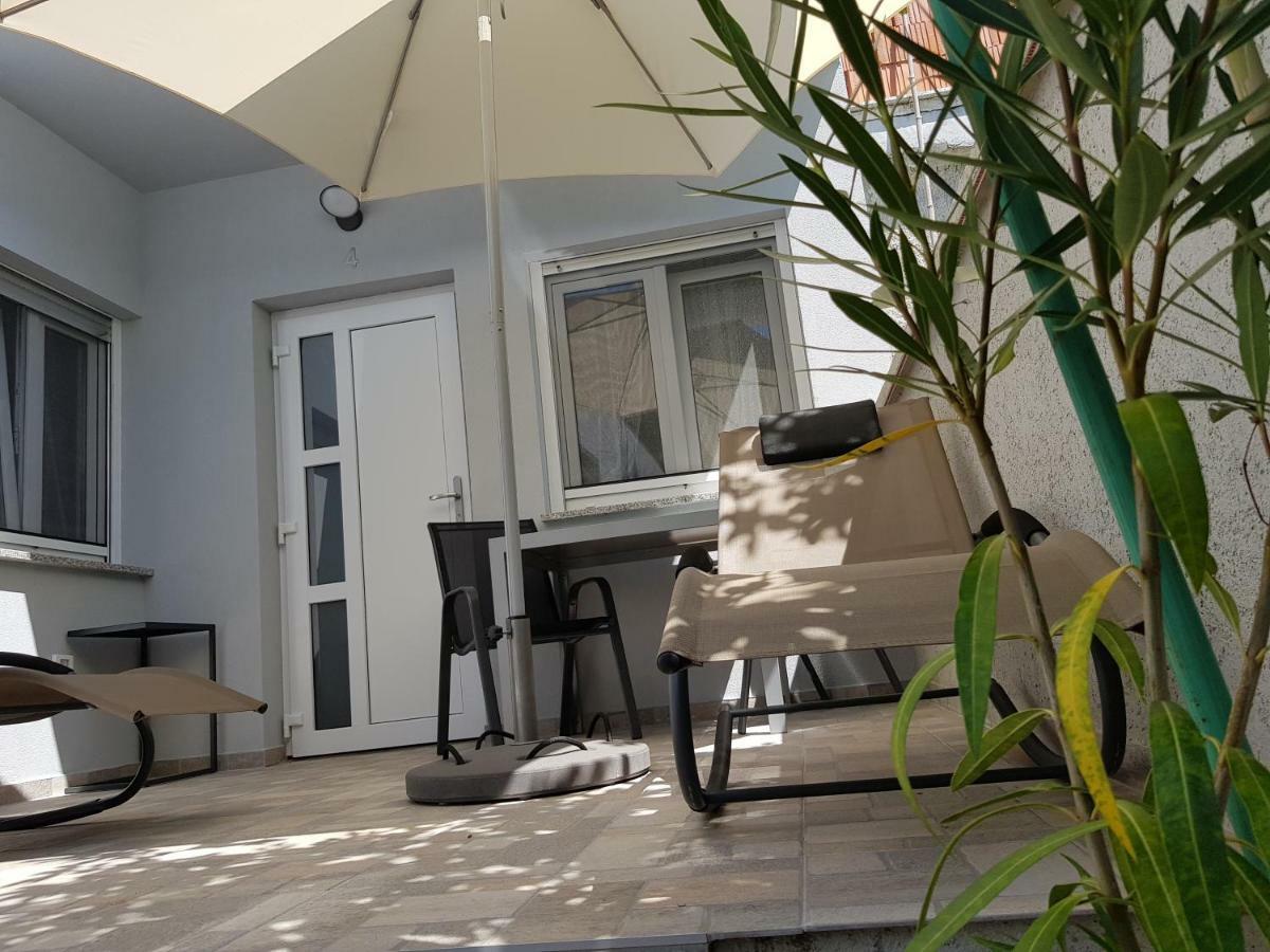 Evita Fazana Premium Studio Apartments エクステリア 写真