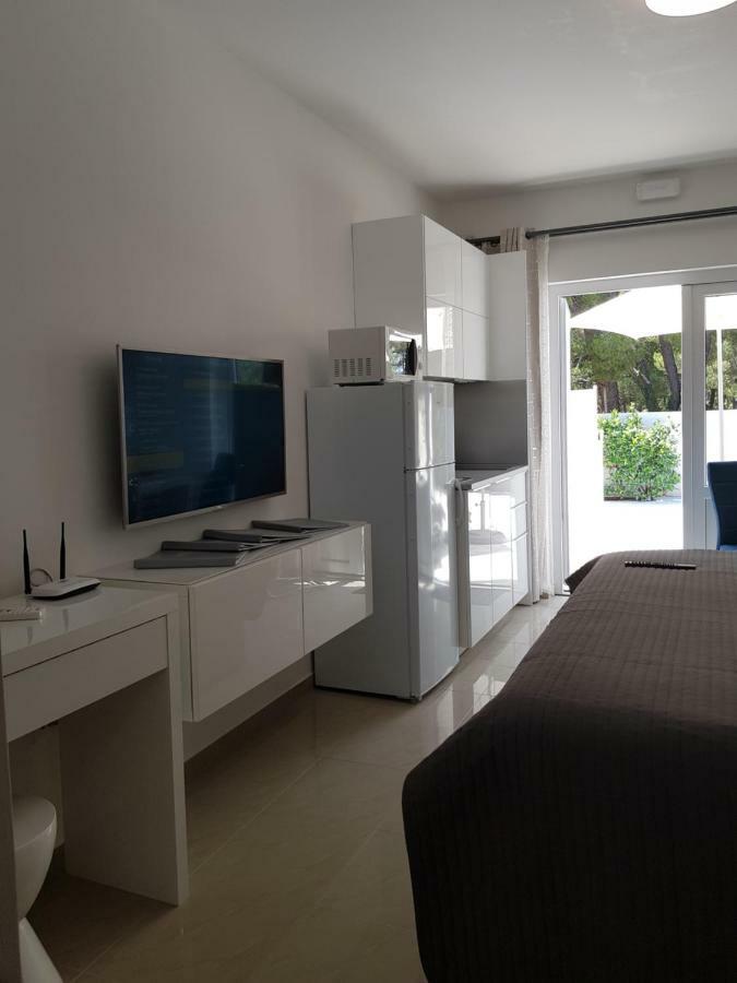 Evita Fazana Premium Studio Apartments エクステリア 写真