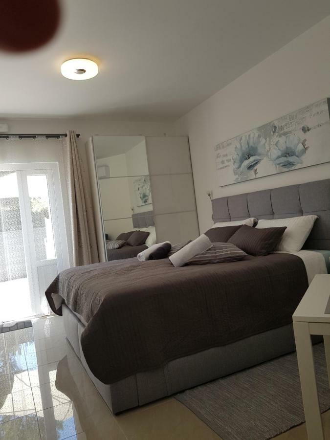 Evita Fazana Premium Studio Apartments エクステリア 写真